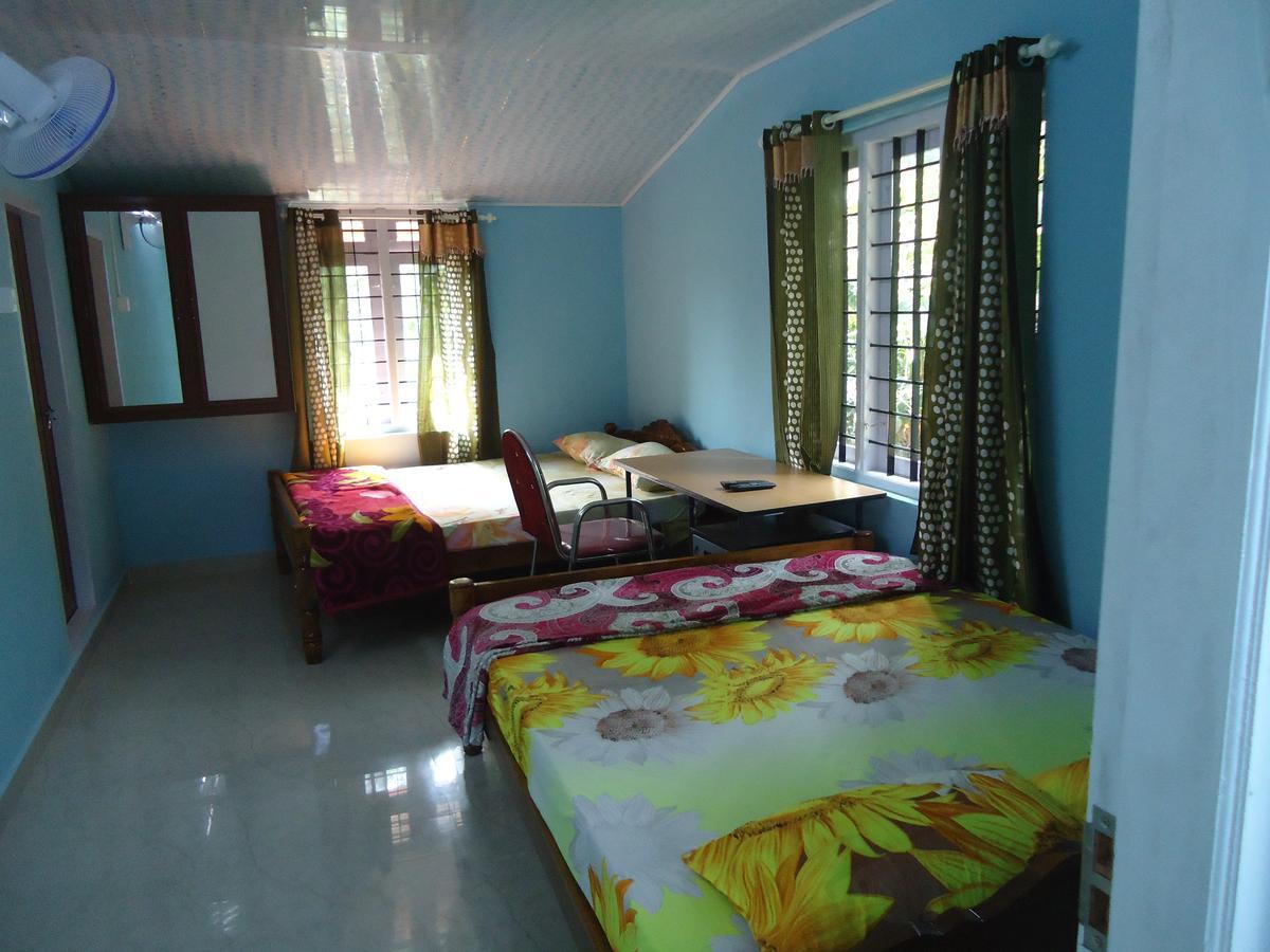 Bluemount Apartment Kattappana Exterior photo